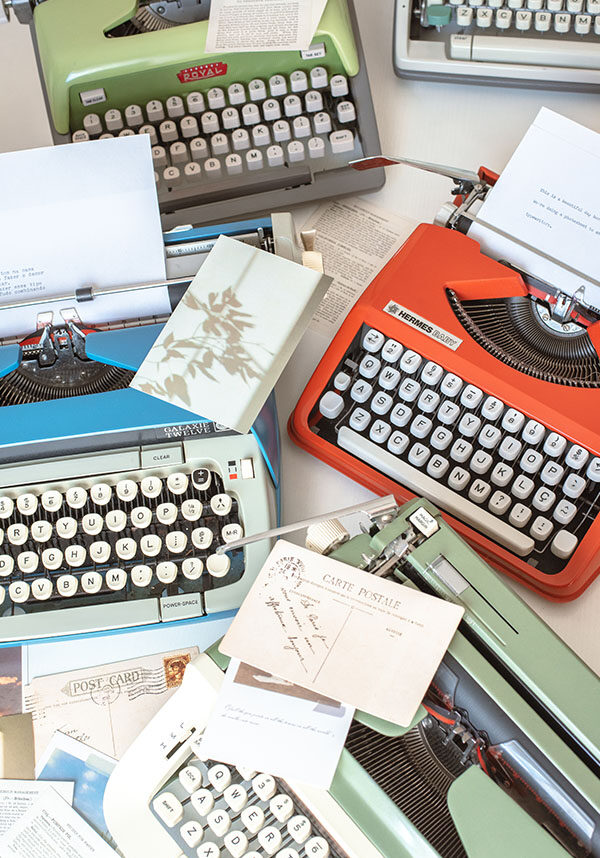 multiple typewriters